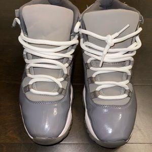 Air Jordan Cool Grey 11 size 8.5